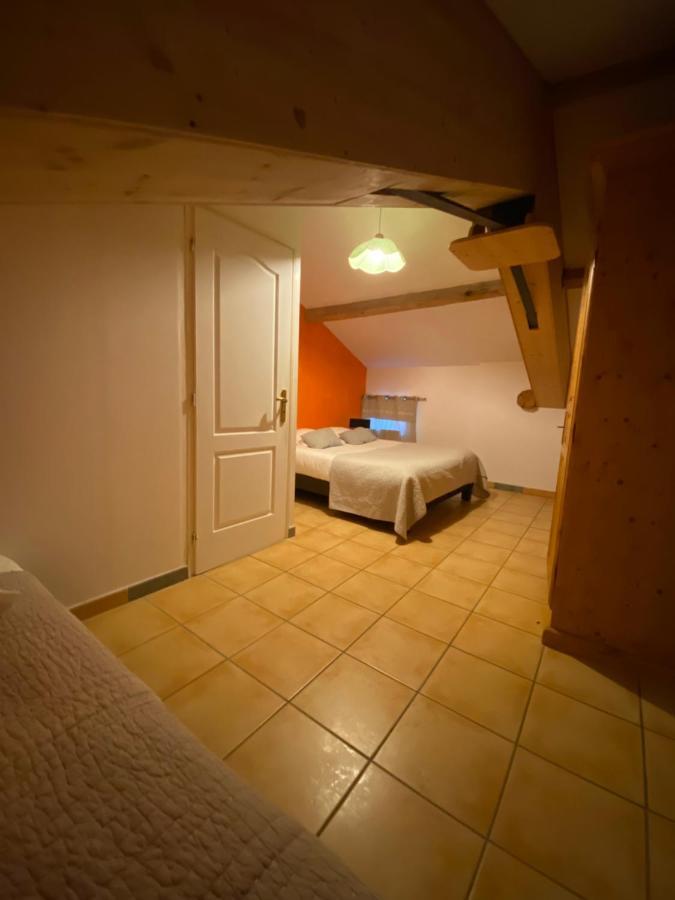 Logis Hotel Restaurant Le Domaine De L'Eau Vive Largentière Zewnętrze zdjęcie