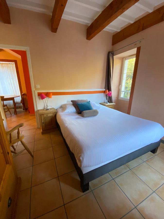 Logis Hotel Restaurant Le Domaine De L'Eau Vive Largentière Zewnętrze zdjęcie
