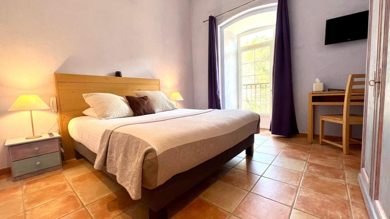 Logis Hotel Restaurant Le Domaine De L'Eau Vive Largentière Zewnętrze zdjęcie
