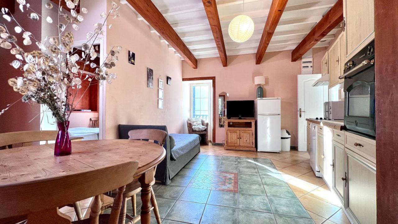 Logis Hotel Restaurant Le Domaine De L'Eau Vive Largentière Zewnętrze zdjęcie