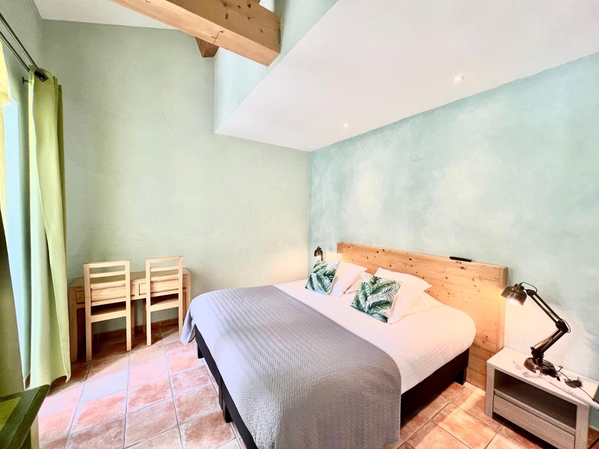 Logis Hotel Restaurant Le Domaine De L'Eau Vive Largentière Zewnętrze zdjęcie